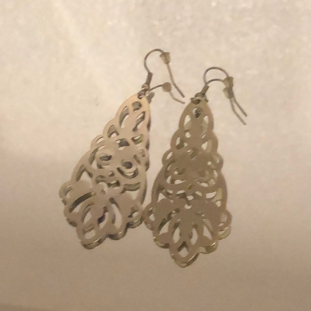 Gold earrings